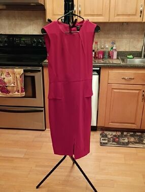 RACHEL Rachel Roy Fuchsia Sleeveless Midi Sheath Dress